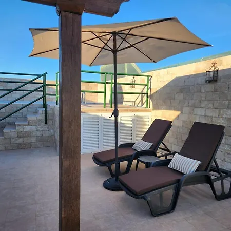 Apartamento In Vera With Rooftop Pool Valência