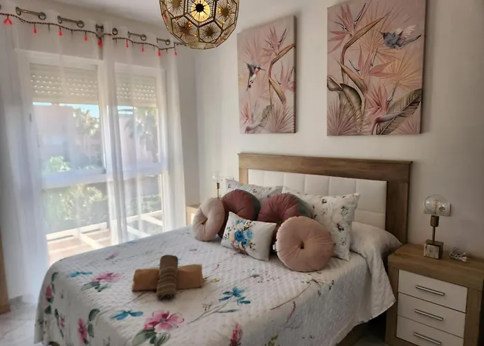 In Vera With Rooftop Pool Valence